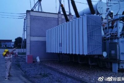 泰州供電公司開展220千伏、110千伏變電站精確測溫、特巡和夜巡