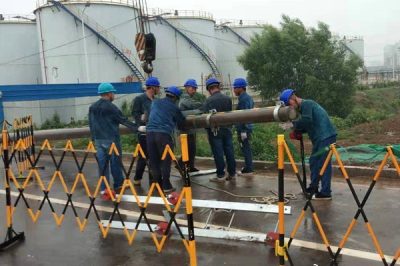 高青縣供電公司：組立電桿5基-架設(shè)導線210米-安裝分段開關(guān)1臺